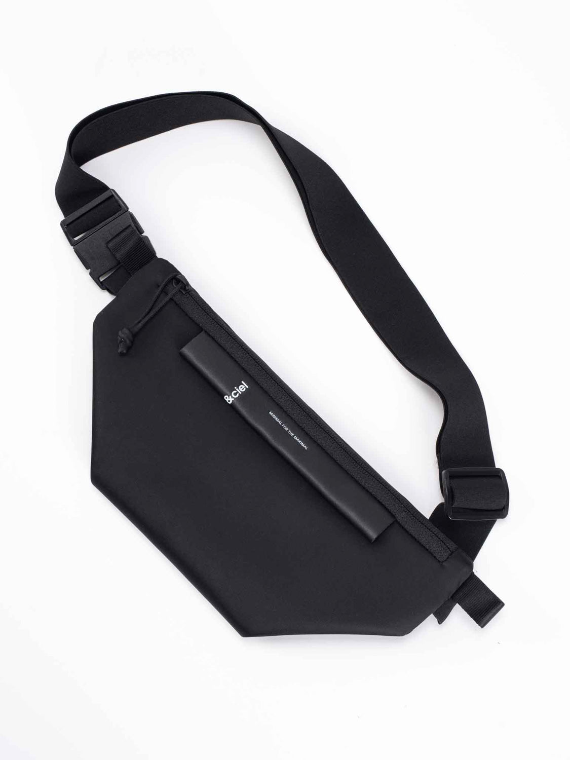 Isarau XS Sleek Black Bag - Main Image