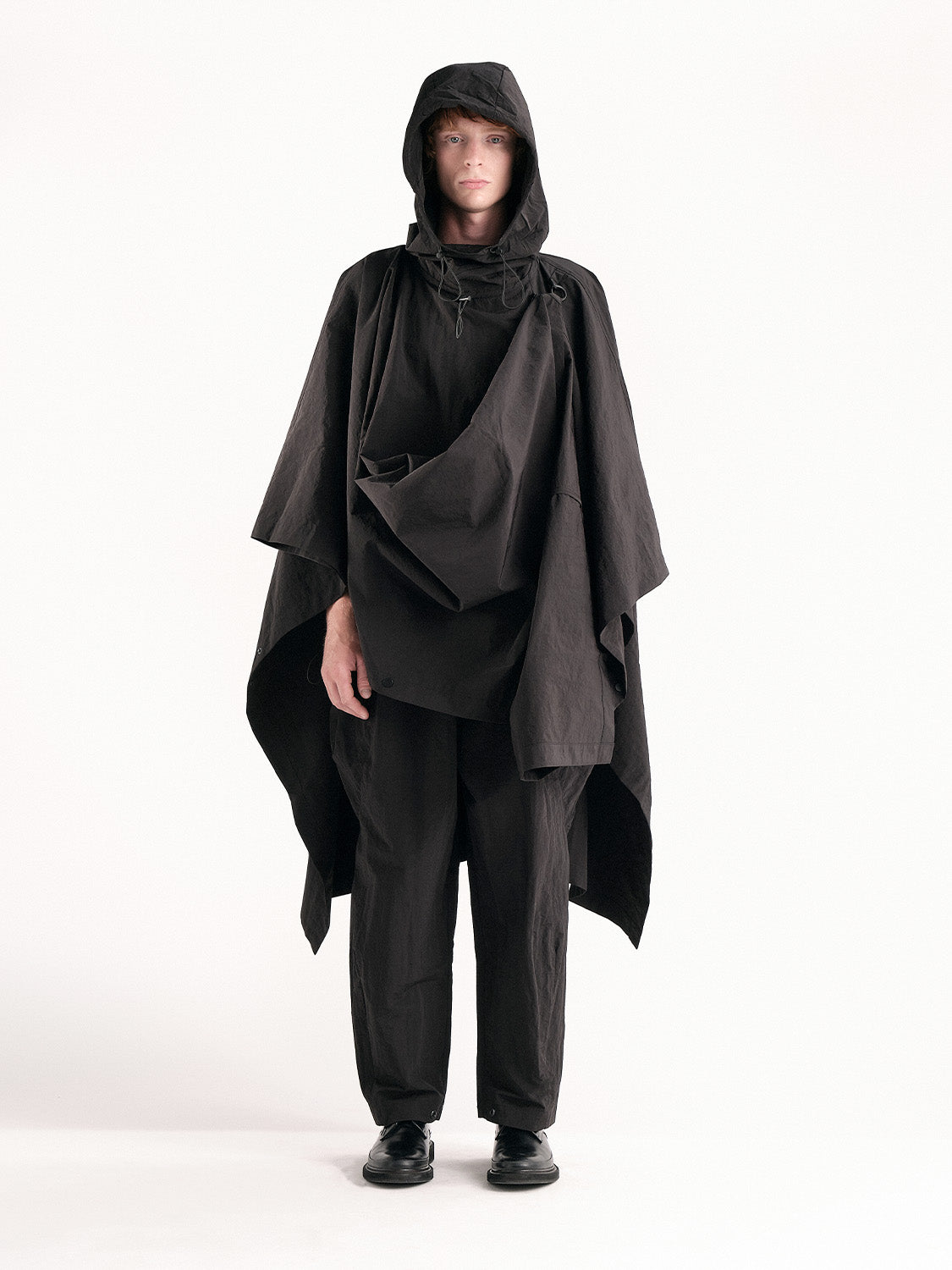 Vertex Poncho Black