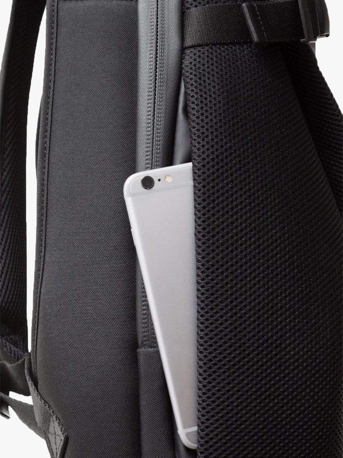 coteetciel Backpack Isar M Obsidian Black côte&ciel EU 28620