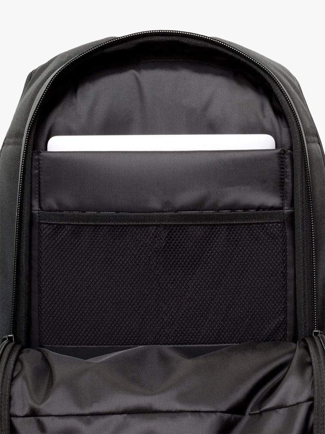 coteetciel Backpack Isar M Obsidian Black côte&ciel EU 28620