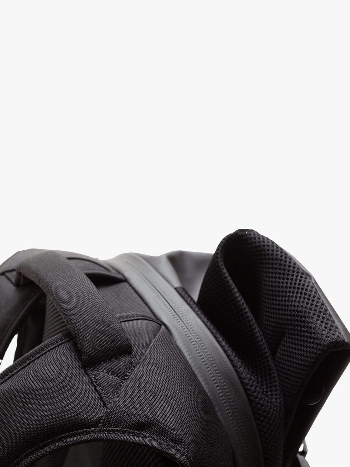 coteetciel Backpack Isar M Obsidian Black côte&ciel EU 28620