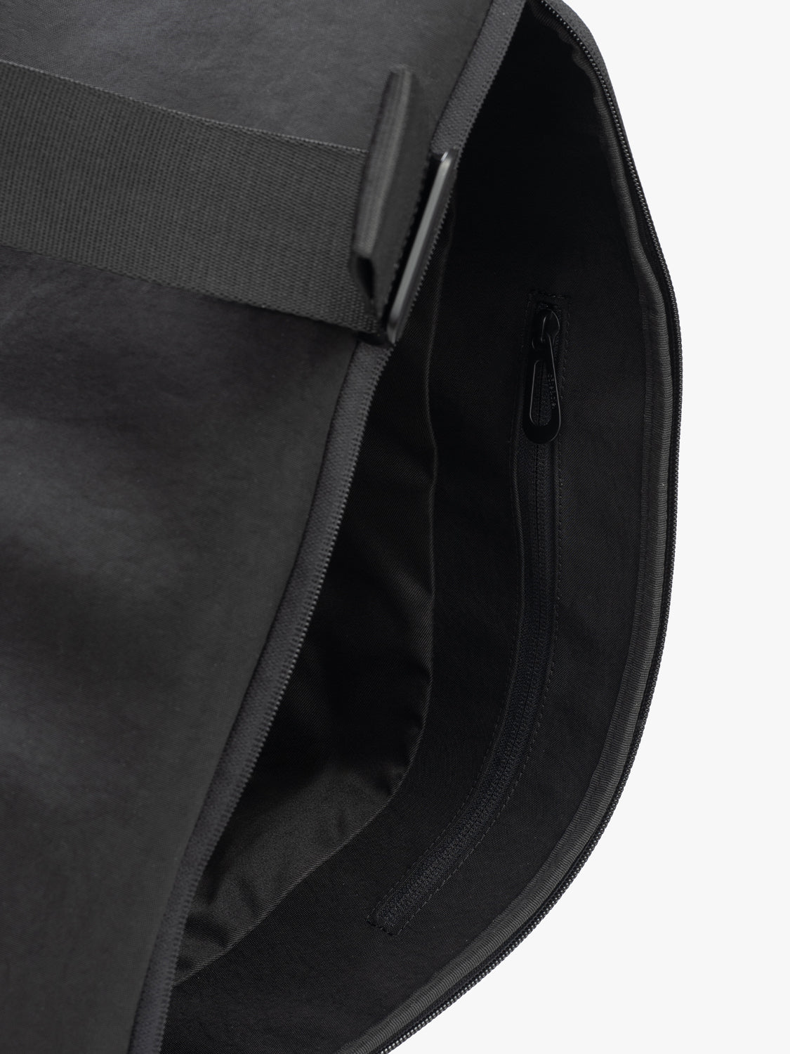 coteetciel Backpack Isar M Round Carbon Black côte&ciel EU 29201