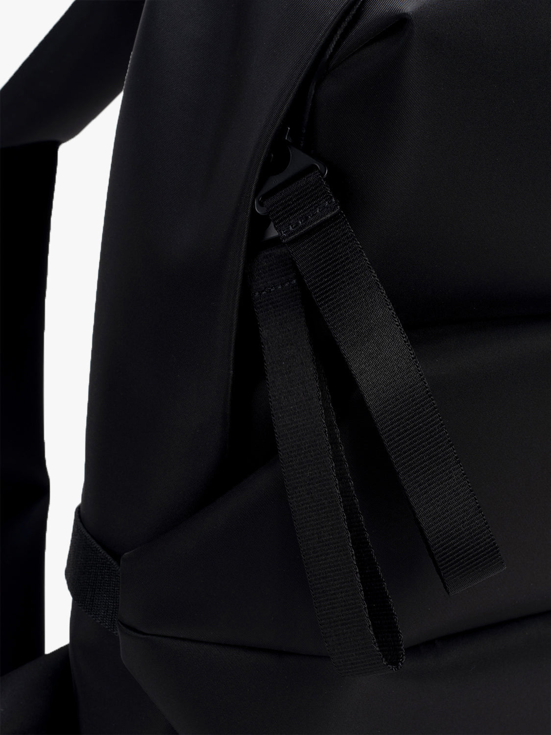 coteetciel Backpack Sava S Sleek Black côte&ciel EU 29153