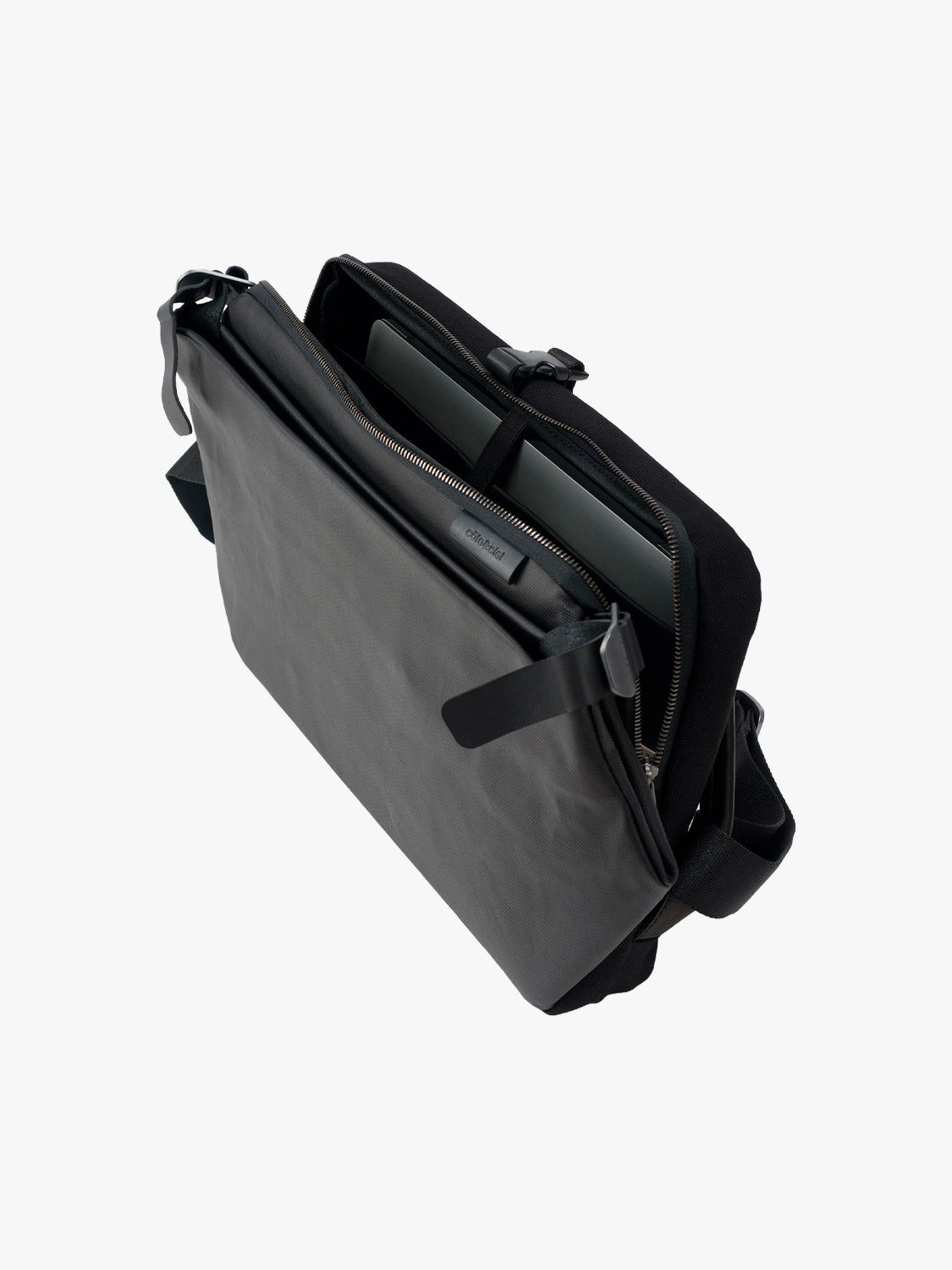 coteetciel Crossbody/Messenger Riss Coated Canvas Black côte&ciel EU 28913