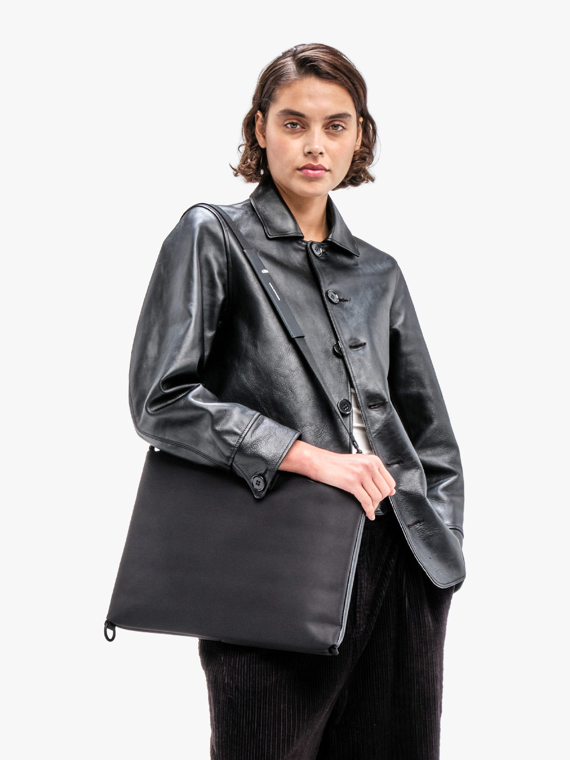 coteetciel Crossbody/Sling Bag Inn L Sleek Black côte&ciel EU 28908