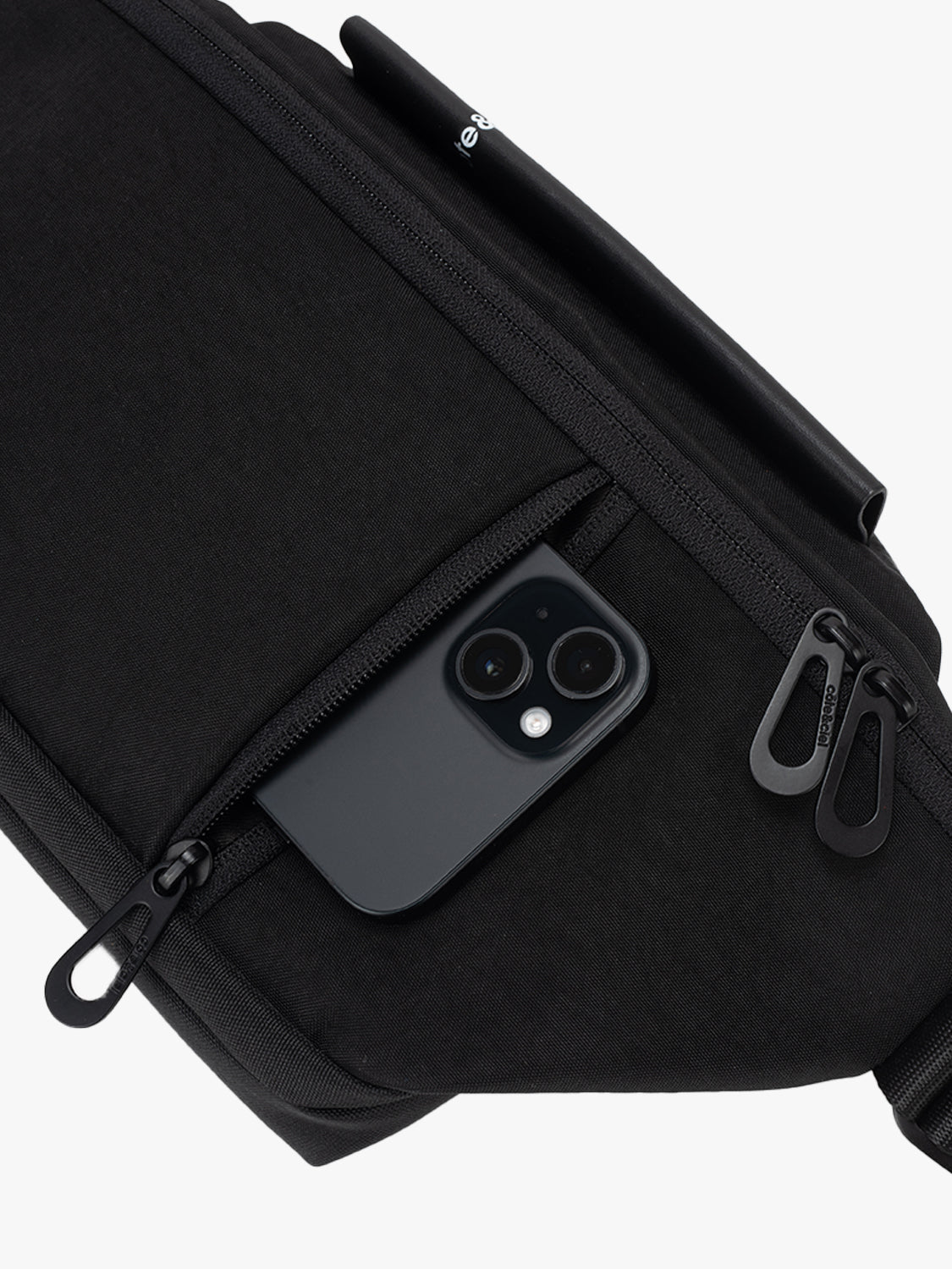 coteetciel Crossbody/Sling Bag Isarau S Round Carbon Black côte&ciel EU 29200