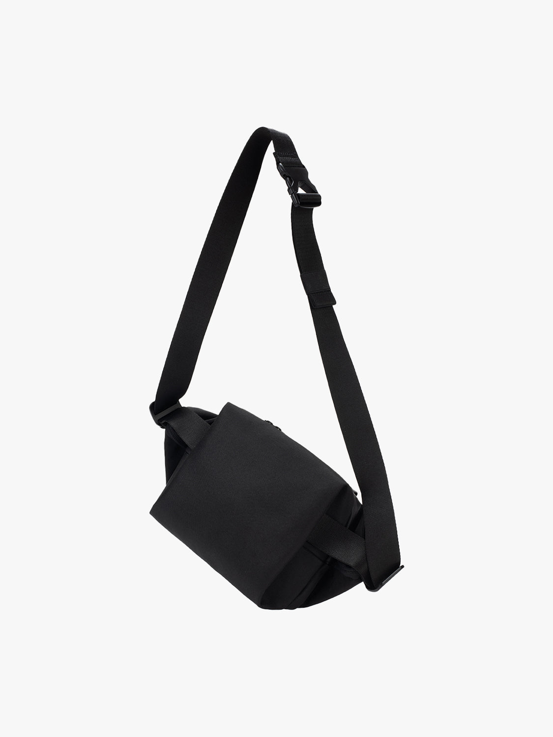 coteetciel Crossbody/Sling Bag Isarau S Round Carbon Black côte&ciel EU 29200