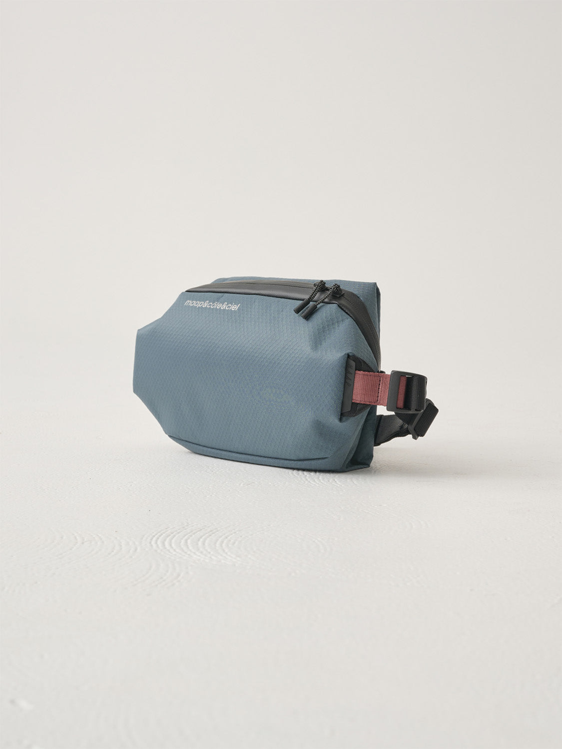 coteetciel Crossbody/Sling Bag Isen Orion Blue | MAAP X côte&ciel côte&ciel EU MAUBA241002