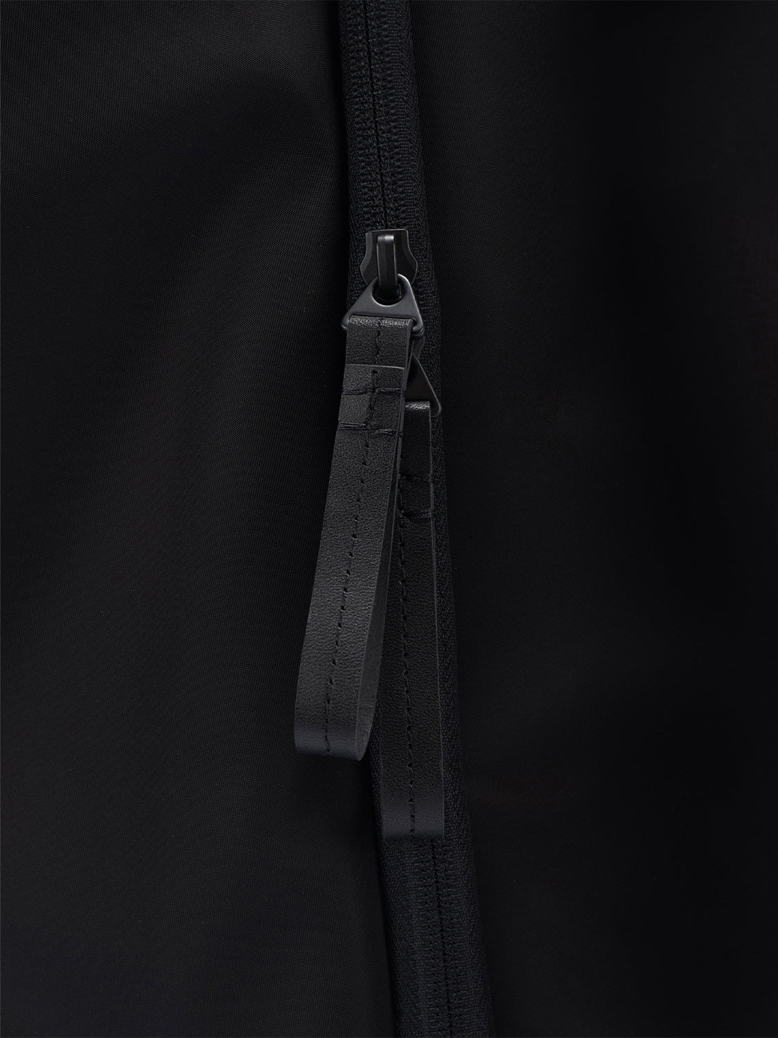 coteetciel Hybrid Bag Tamu Sleek Black côte&ciel EU 29237