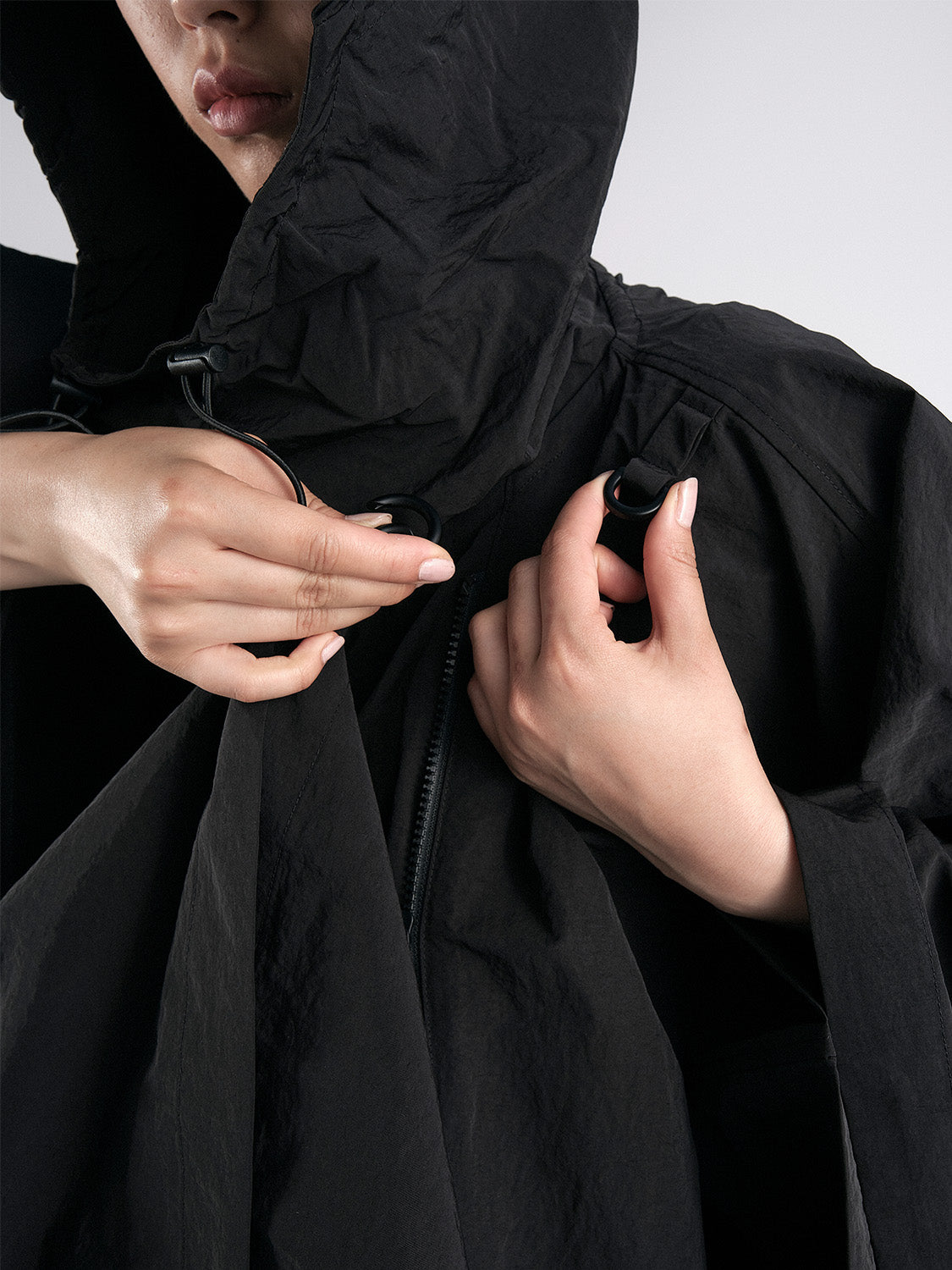 coteetciel Vertex Poncho Black côte&ciel EU 29189