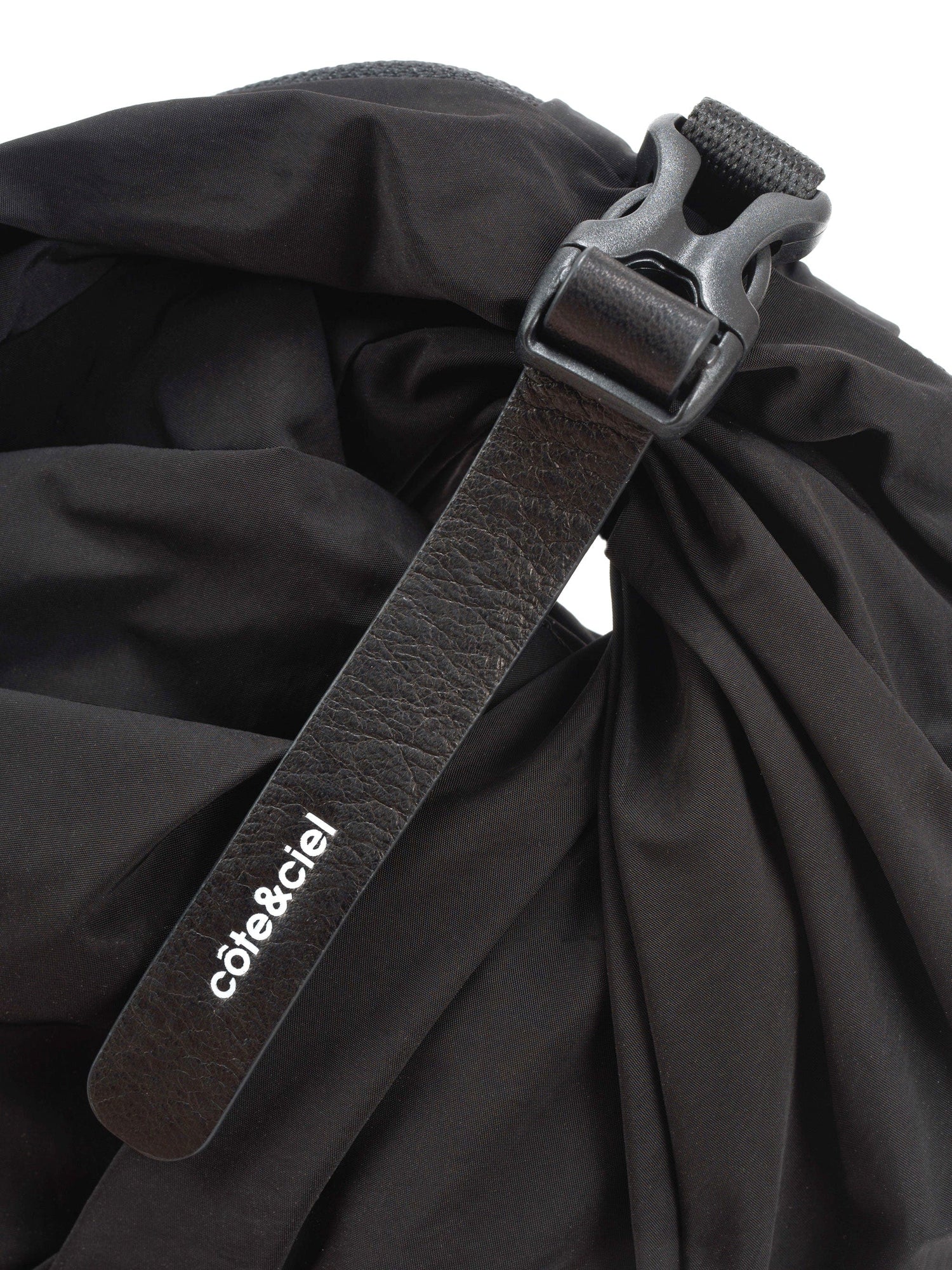 coteetciel Small/Pouch Aóos S Infinity Black [New SKU] côte&ciel EU 29036