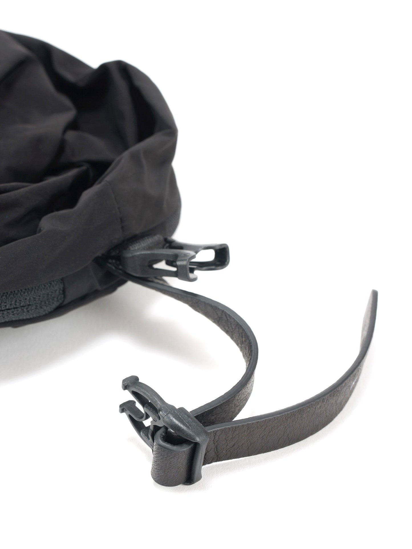 coteetciel Small/Pouch Aóos S Infinity Black [New SKU] côte&ciel EU 29036