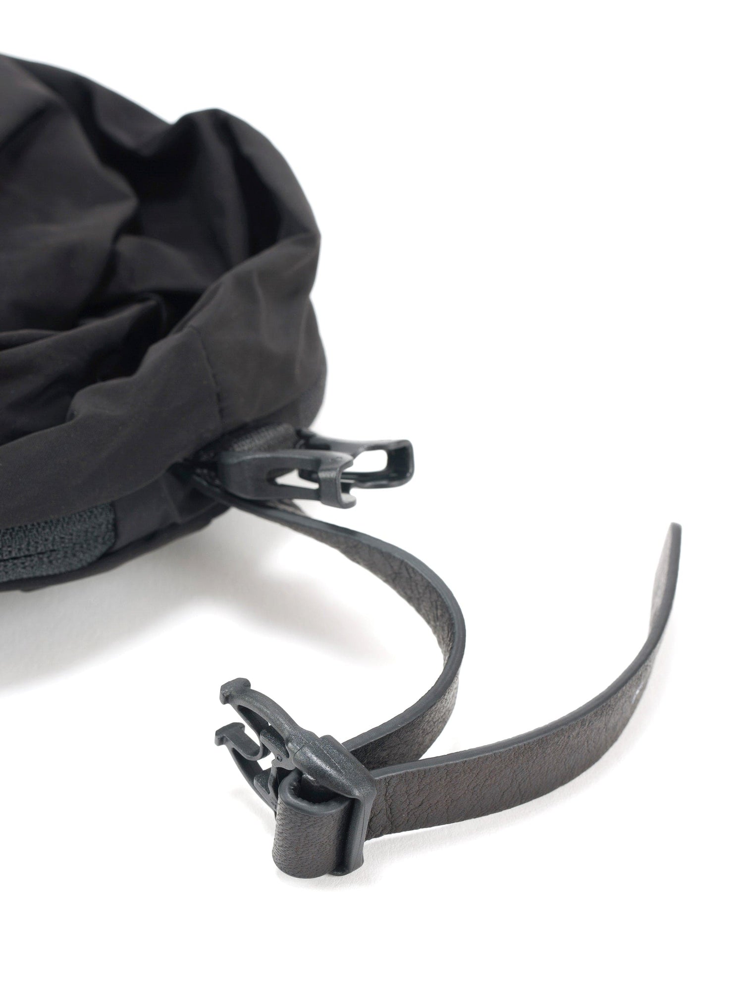 coteetciel Small/Pouch Aóos S Infinity Black [New SKU] côte&ciel EU 29036